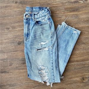 American Eagle Mom Jeans